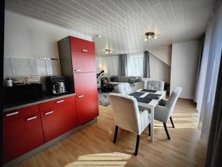 Wunderschönes Familienapartment in den Bergen mit Behaglichem Ambiente, Großzügigen Räumen und Platz für Gemeinsame Glücksmomente - 0