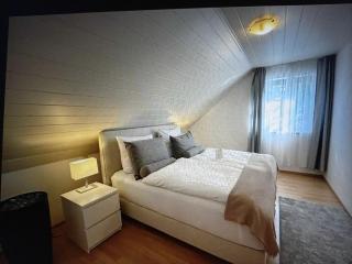 Wunderschönes Familienapartment in den Bergen mit Behaglichem Ambiente, Großzügigen Räumen und Platz für Gemeinsame Glücksmomente - 1