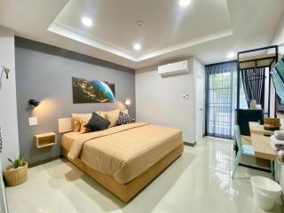 The Hub Hotel Surin - 9