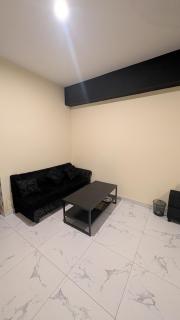 Luxe Studio Apartment in Islamabad, Margalla Views - 4