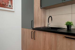 Urokliwe Studio z Antresolą Blisko Centrum by Noclegi Renters - 2