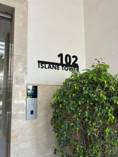 Luxury Penthouse with Sea View, 3 Bedrooms, Underground Parking - 7