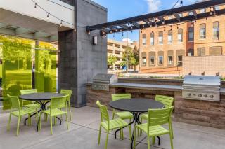 Home2 Suites By Hilton La Crosse - 6