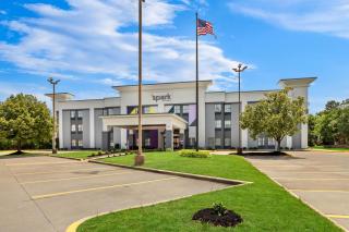 Spark By Hilton Dayton Fairborn - 9