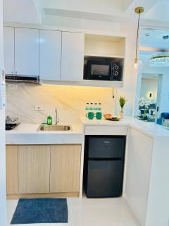 Shore Thing Suite Stay at SMDC Style Condo - 4