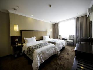 Sun Island Holiday Hotel - 4