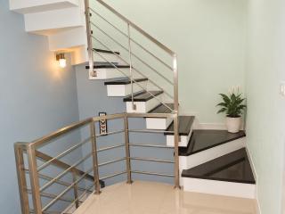 The Trend Villa - 4