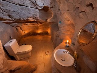 Wadi Rum Cave Camping - 2