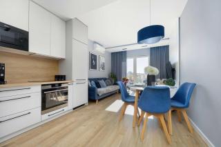 Comfortable Apartment Air Conditioning in Kielce by Noclegi Renters - 8