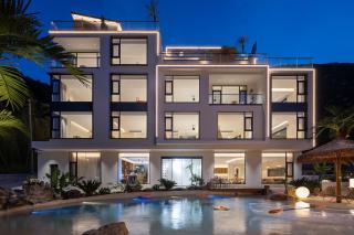 Floral Hotel Hill Hideout,Island style Designer Homestay - 3