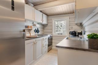 FA674- 5 Bedrooms, Private Sauna and Ski Access - 4