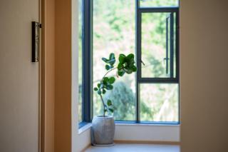 Floral Hotel Hill Hideout,Island style Designer Homestay - 2