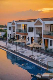 Shanghai Fangwai Resort Homestay -Close to Shanghai Disneyland ,Provides Disney shuttle service - 0