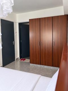 Janos Luxury - 5