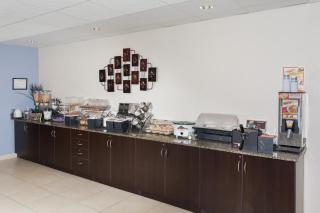 Microtel Inn and Suites Elkhart - Elkhart - 2