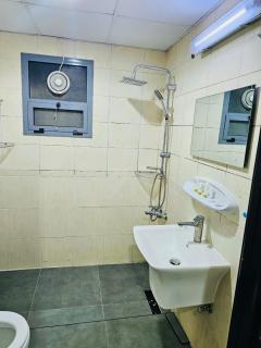 The Royal Hotels - Ajman - 8