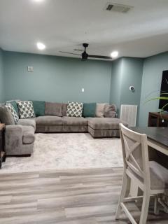 Peaceful 7BD Country Retreat Pool Sleeps 30 - Conroe - 7