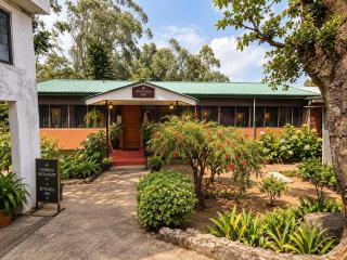 Botanica Inn by Meena Ella - 0