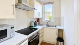 Gulls Nest - Bijou Bolt Hole - 2