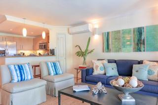 Modern Beachfront Condo with Pool - Sapphire 104 - 5