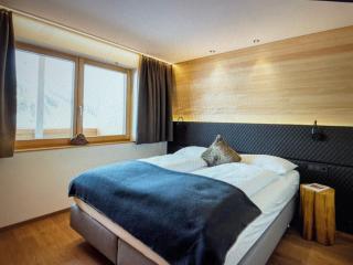 Tyrol Mountain Suites - 4