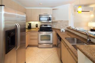 Modern Beachfront Condo with Pool - Sapphire 116 - 7