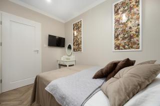 Przestronny Apartament z Prywatną Sauną i Balkonem by Noclegi Renters - 4