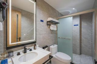 Super 8 Hotel Shangdi - 1