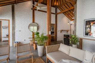 3 Bed Pool Villa · Walk to Pererenan Beach - 1