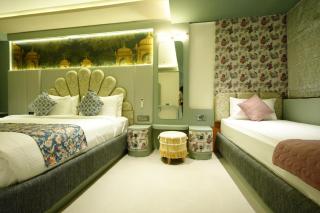 The White Castle Hotel - 4