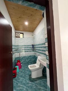 The Lake Bliss Homestay - 2