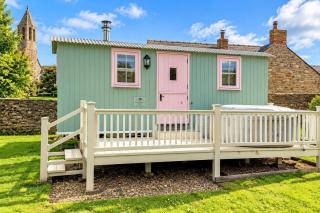 Ryans Retreat, Bowness on Solway perfect for a break when walking Hadrians Wall with a hot tub - 8