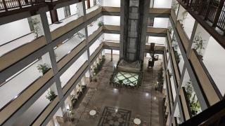 Spacious 3-Bedroom Apartment at Mall of Lahore - 8
