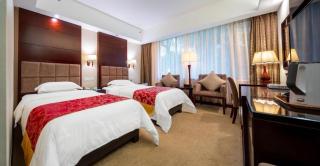 IU Hotel Zhanjiang Haibin Park Seaview Corridor - 2