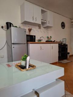 Cozy affordable and Modern Studio BnB in Nairobi Thika road Roysambu - 3