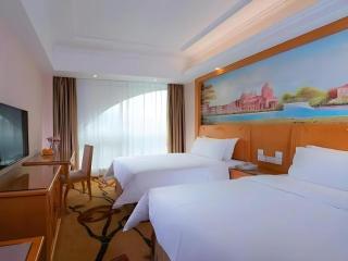 Vienna Classic Hotel Shenzhen Dalang Clothing Base - 5