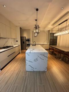 Tricabel Villa 3 Grand 4BR Luxury Residence - 4