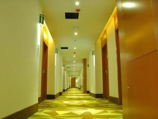Vatica Heze Mudan Road Shangri-La Square Hotel - 8