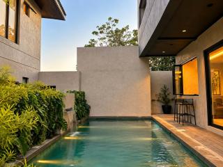 Anyayahan Resorts Taal View Heights - 9
