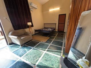 Room In 4Bhk Portuguese Style Villa - 7