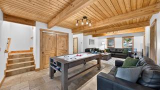 Dream Chalet by AvantStay - 8