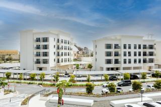 Bloomfields 2BR in Fairways 1- YGC - 9