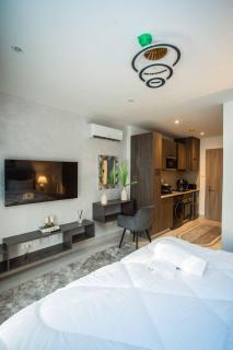 E&S Homes at The Bantree - 1