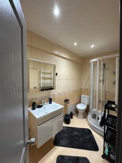 Quiet Private Room - 2