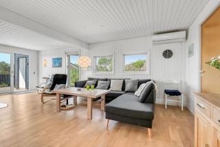 Hyggeligt Feriehus I Vejlby Klit Sj423 - 6
