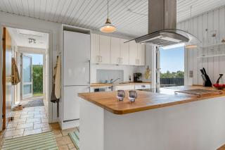 Hyggeligt Feriehus I Vejlby Klit Sj423 - 1