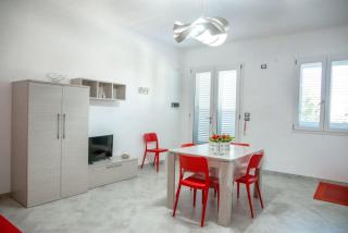 Case Vacanze Torre Lapillo Beach Apartments - 8