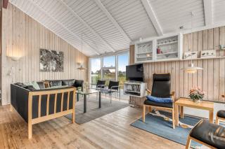 Feriehus God Terrasse Blot 150 M Fra Havet Sj552 - 1