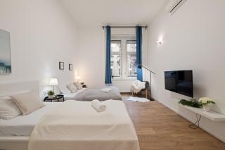 Exclusive Central Home with Sauna next to the New York Café - 5