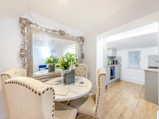 Cottage Violette - Uk45968 - 2
